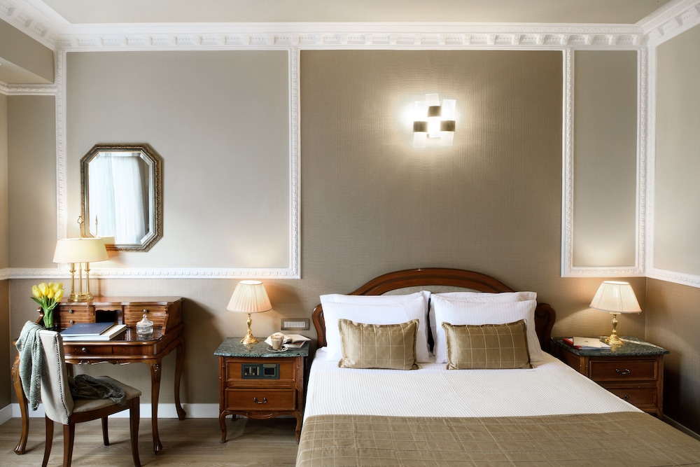 Mediterranean Palace Hotel 15/43