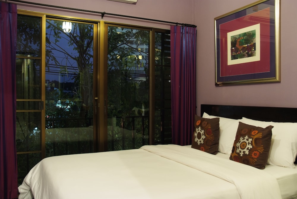 Lilu Chiangmai 6/42