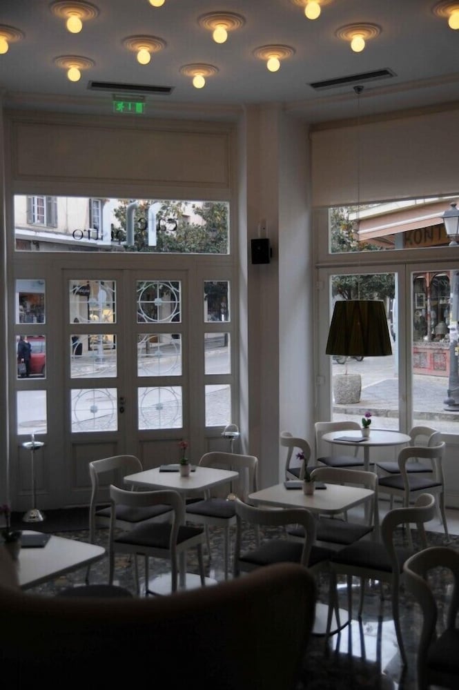 Metropolis Hotel Ioannina 57/63