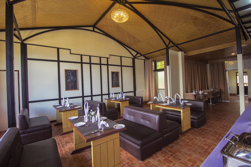 SUMMITTTAKSHANG RESIDENCY,HOTEL AND SPA 25/29