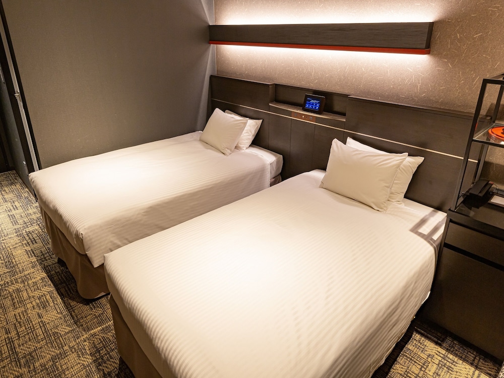 غرفة قياسية بسريرين منفصلين، Hotel Keihan Kyoto Hachijoguchi 3/6