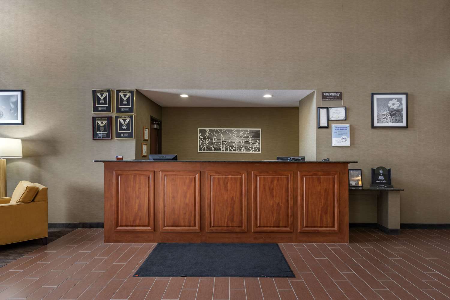 Sleep Inn & Suites Pleasant Hill - Des Moines 2/37