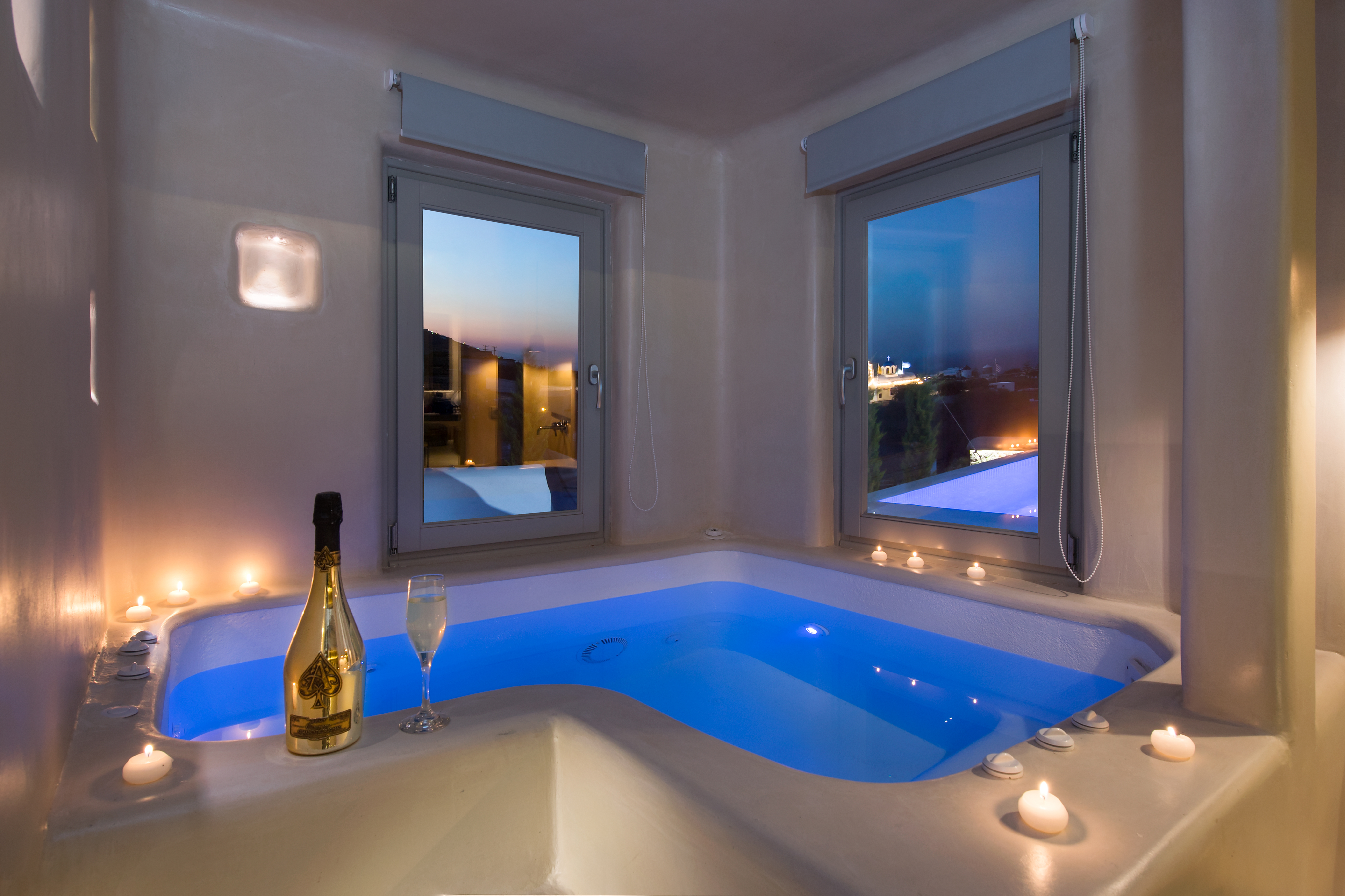 Senses Luxury Houses 77/106