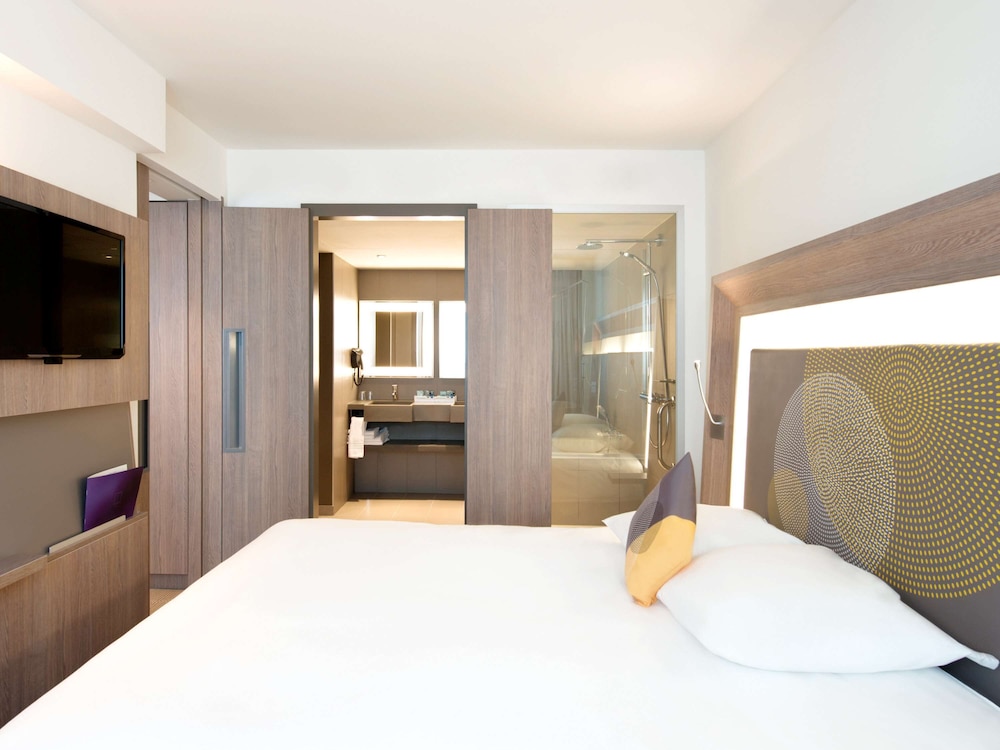 NOVOTEL LODZ CENTRUM 15/77