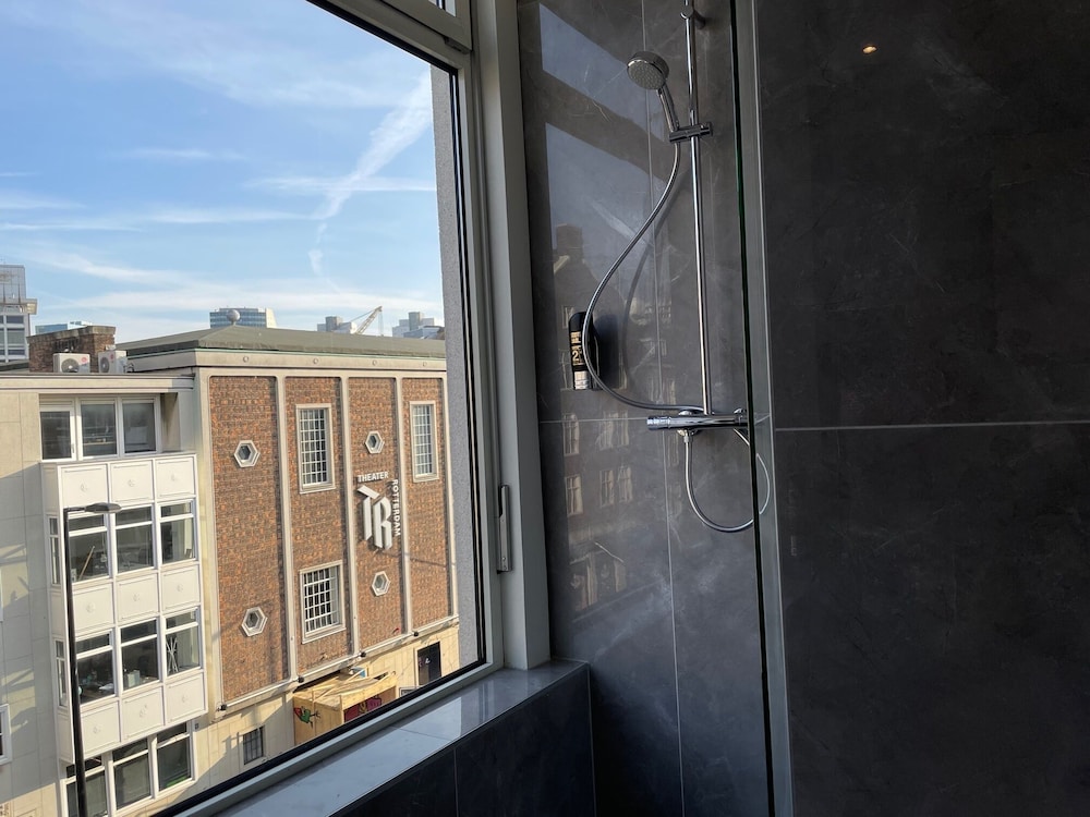 H3 Hotel Rotterdam City Center 5/38