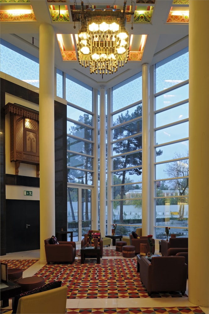 DUSHANBE SERENA HOTEL 52/70