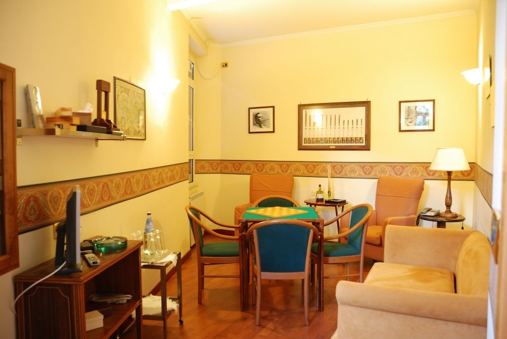 Hotel Iris Crillon 29/50