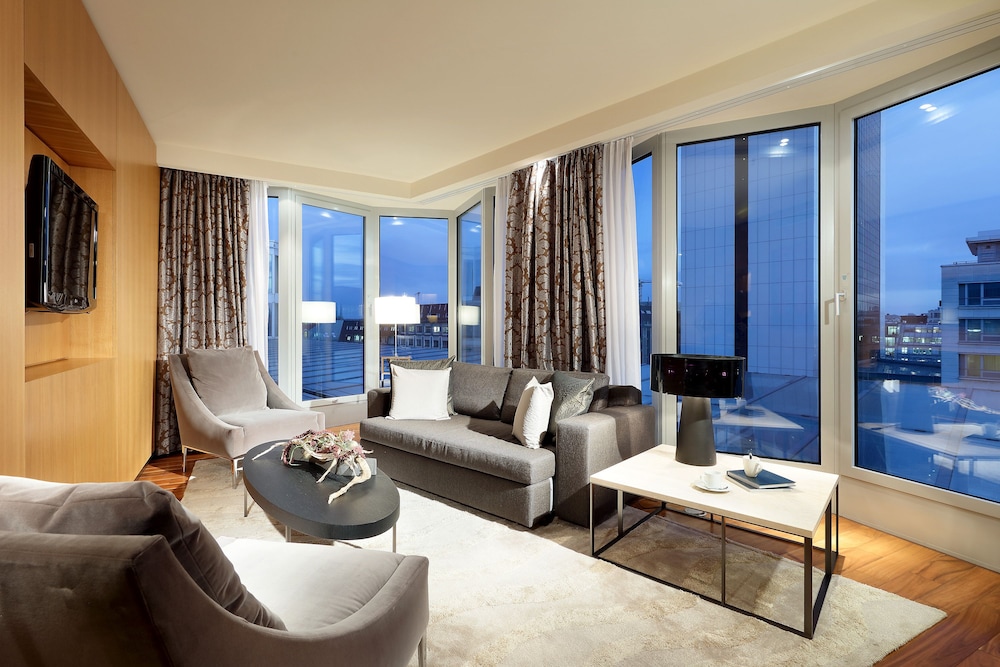 Eurostars Berlin 33/66