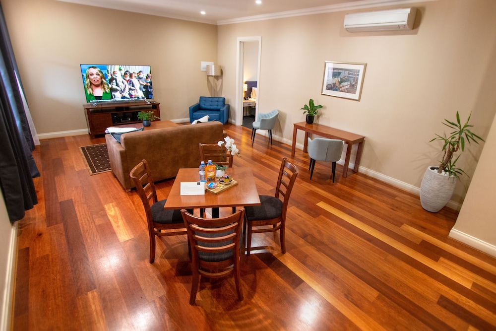 Whyalla Playford Apartments 24/27