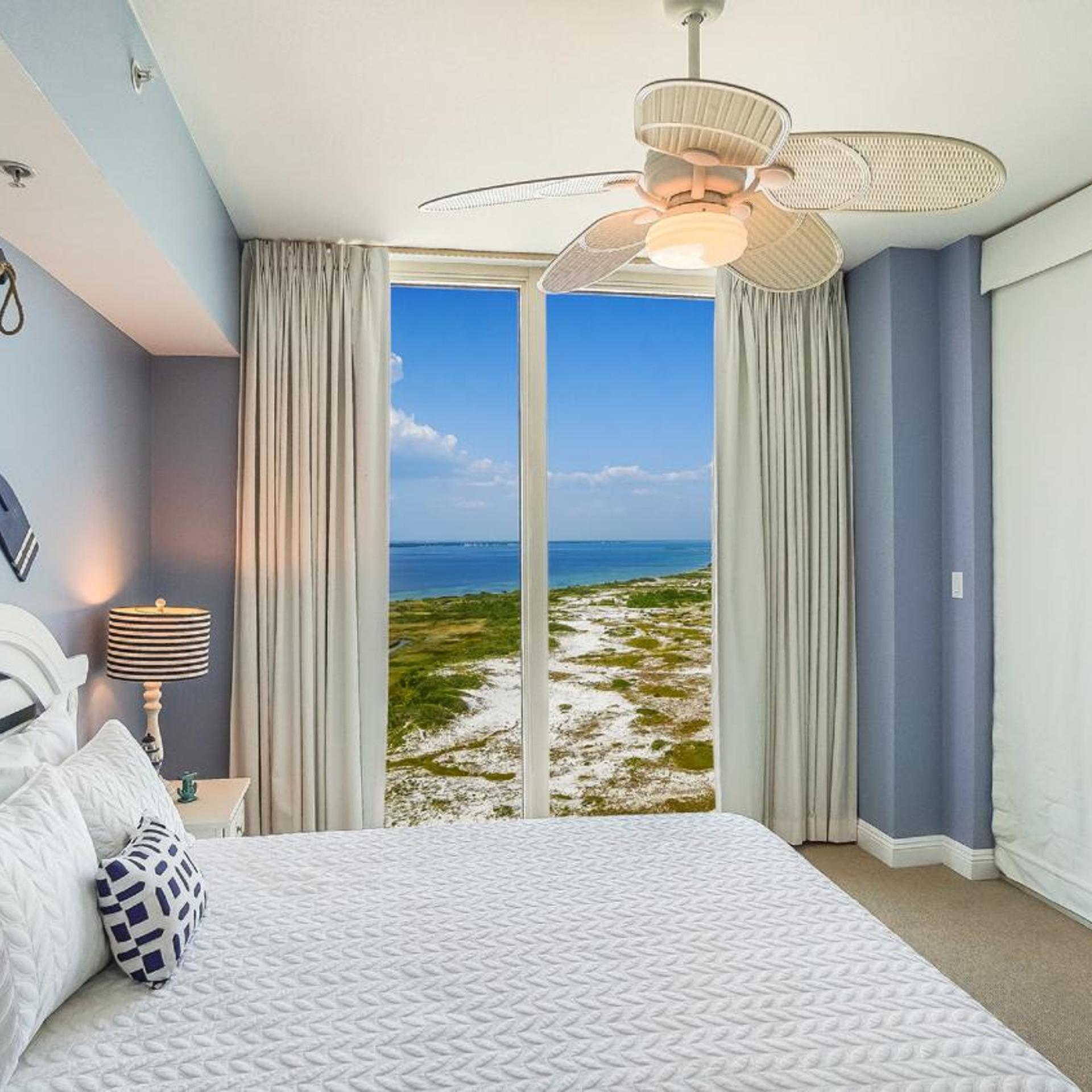 2 Bedrooms, Apartment, Water View