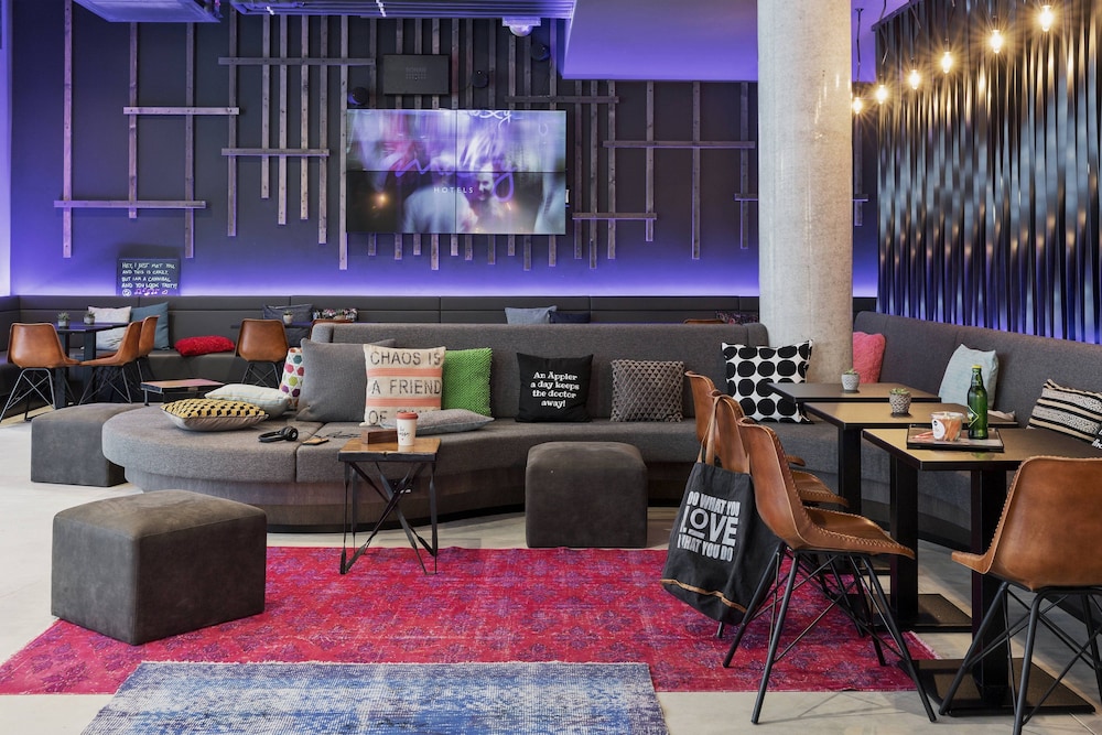 Moxy Frankfurt East 37/54