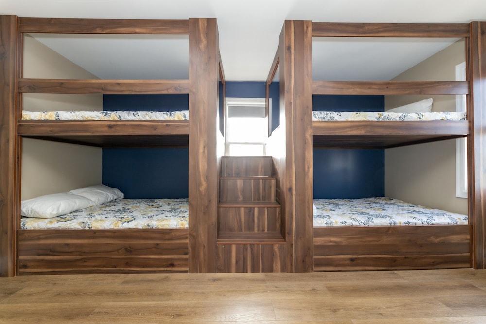 Seaside Sands Inn 35/63