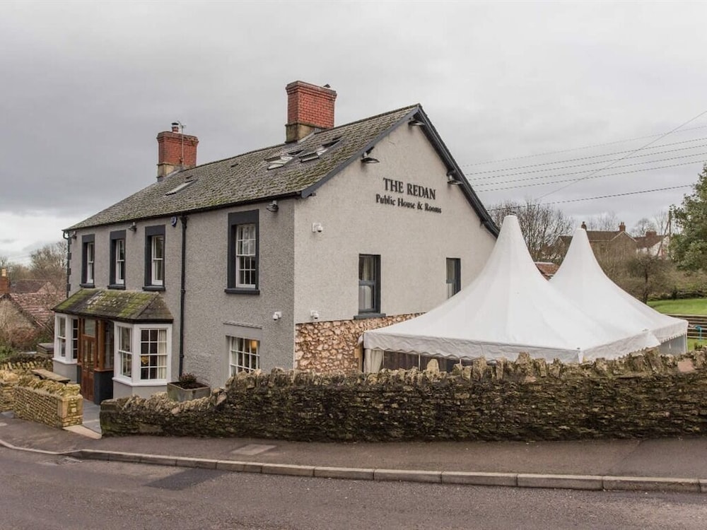 The Redan Inn 1/36