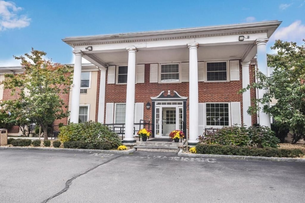 Charles River Inn photo3