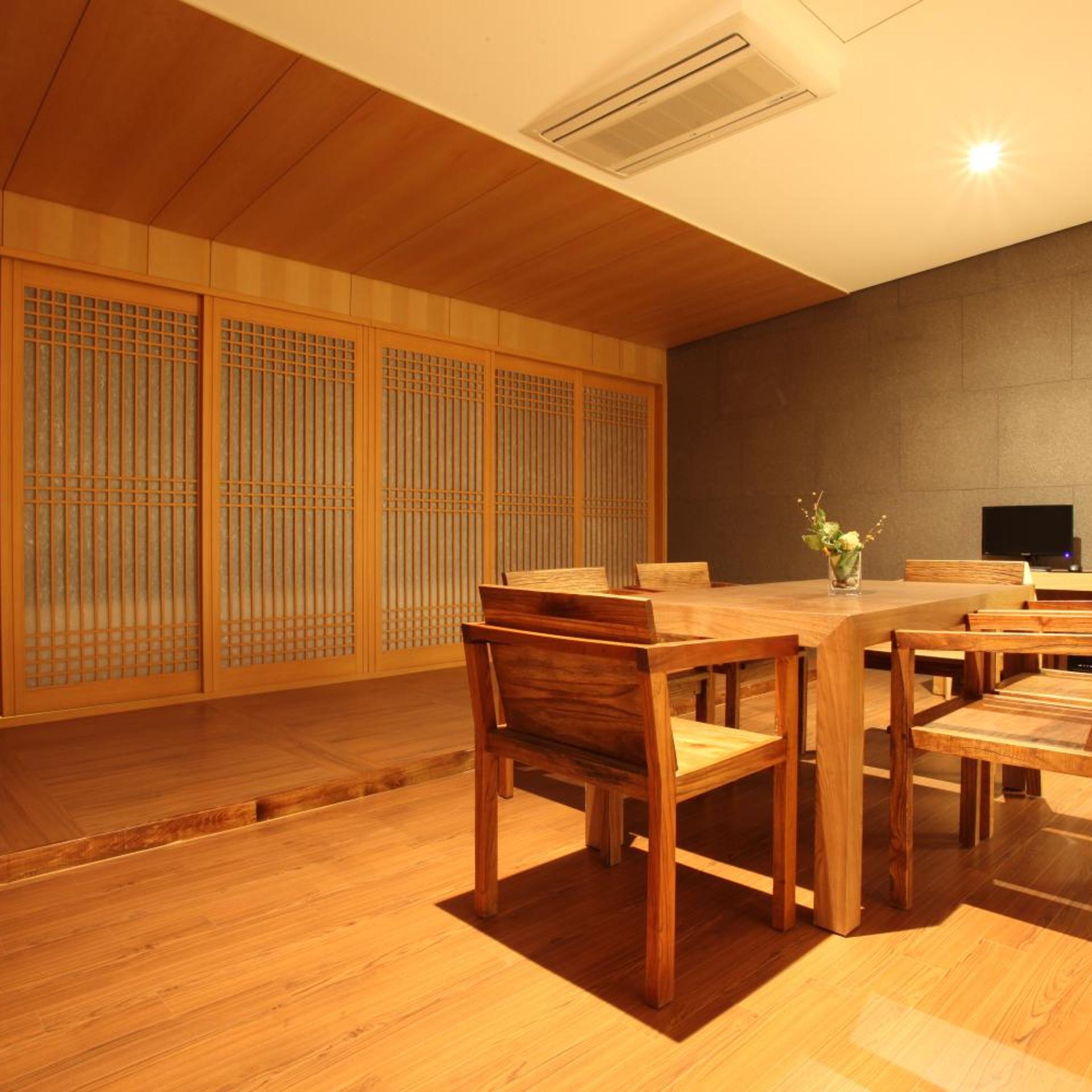 Yuwon Hotel 49/57