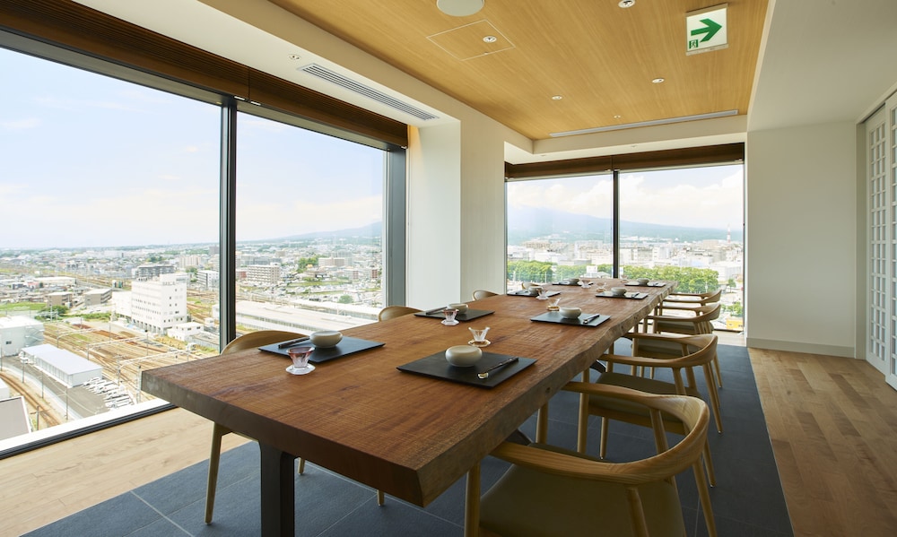 Fujisan Mishima Tokyu Hotel 61/69