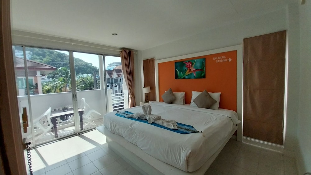 Phuket Racha At Kata 19/62