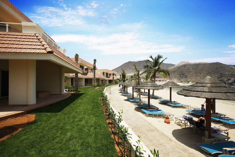 Oceanic Khorfakkan Resort And Spa in KHORFAKKAN