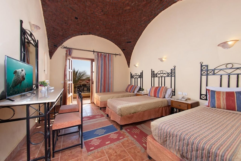 Protels Crystal Beach Resort Marsa Alam 57/121