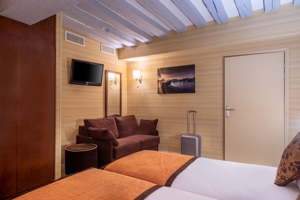 Hotel Saint Honore 32/35