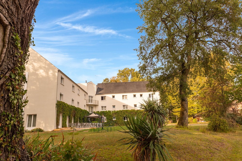 Orleans Parc Hotel 67/73