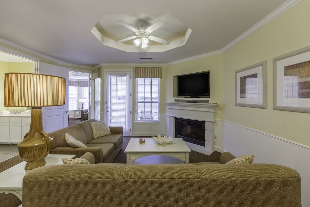 Holiday Inn Club Vacations Piney Shores Resort Lake Conroe 40/68