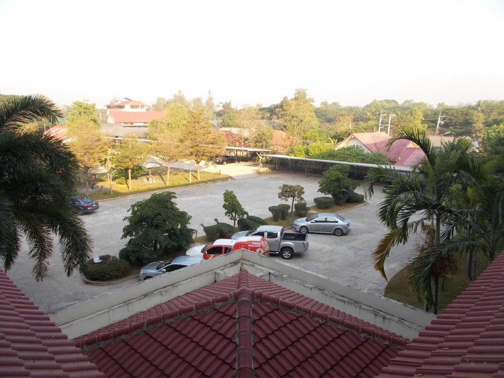 A.P. Garden Hotel 42/48