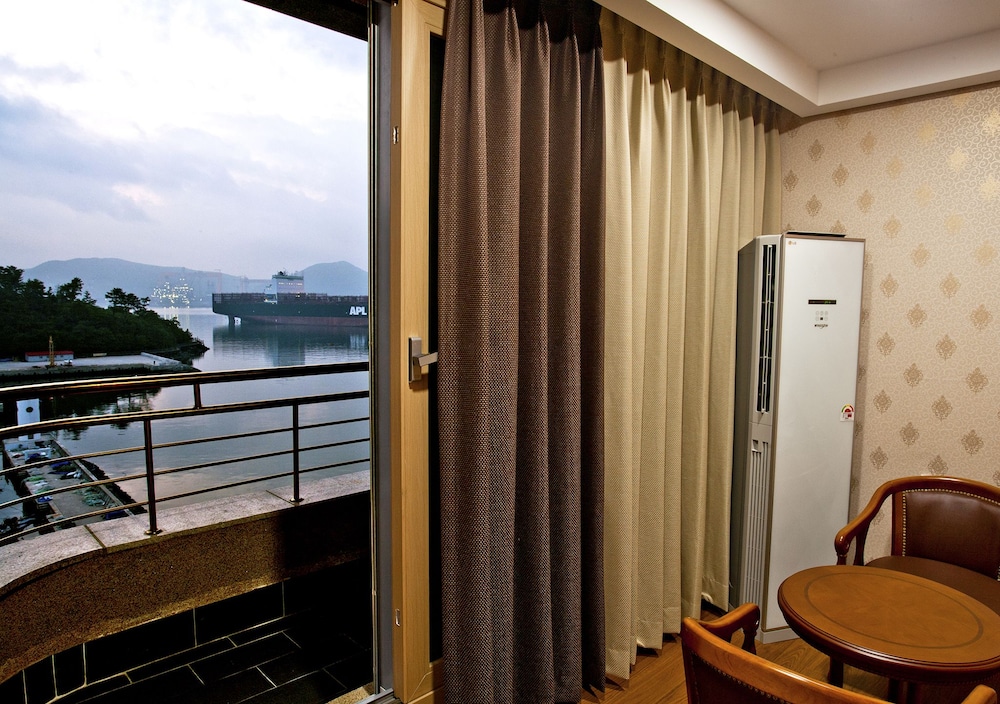 Geoje Ocean Hotel 42/67