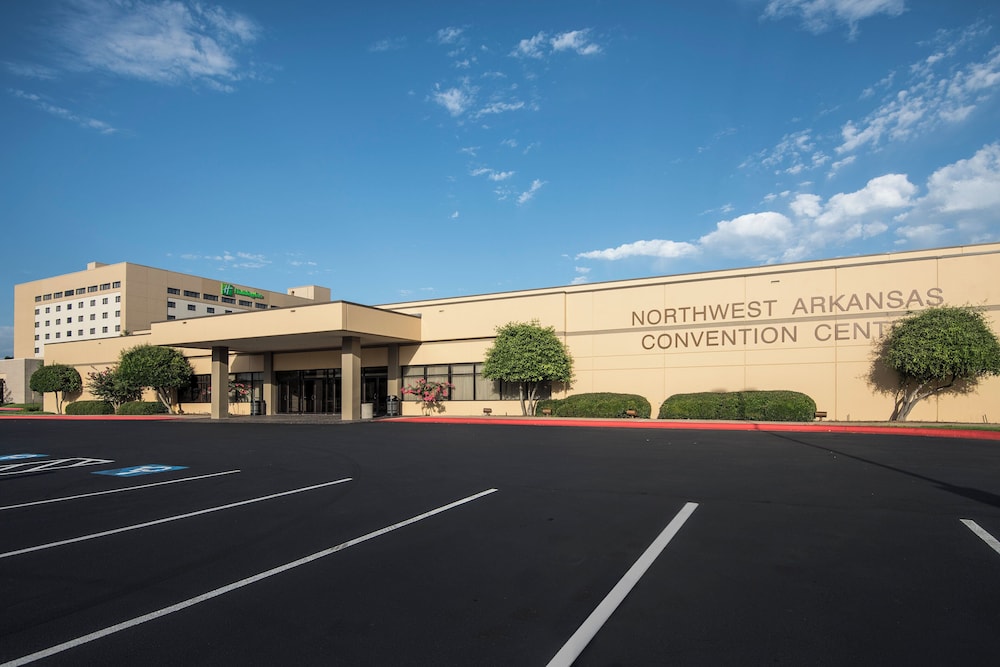 Holiday Inn Springdale/Fayetteville Area 27/50