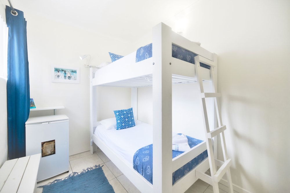Mermaid Guest House 50/50