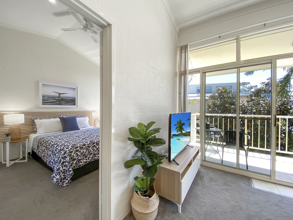 Seashells Apartments Merimbula 12/30