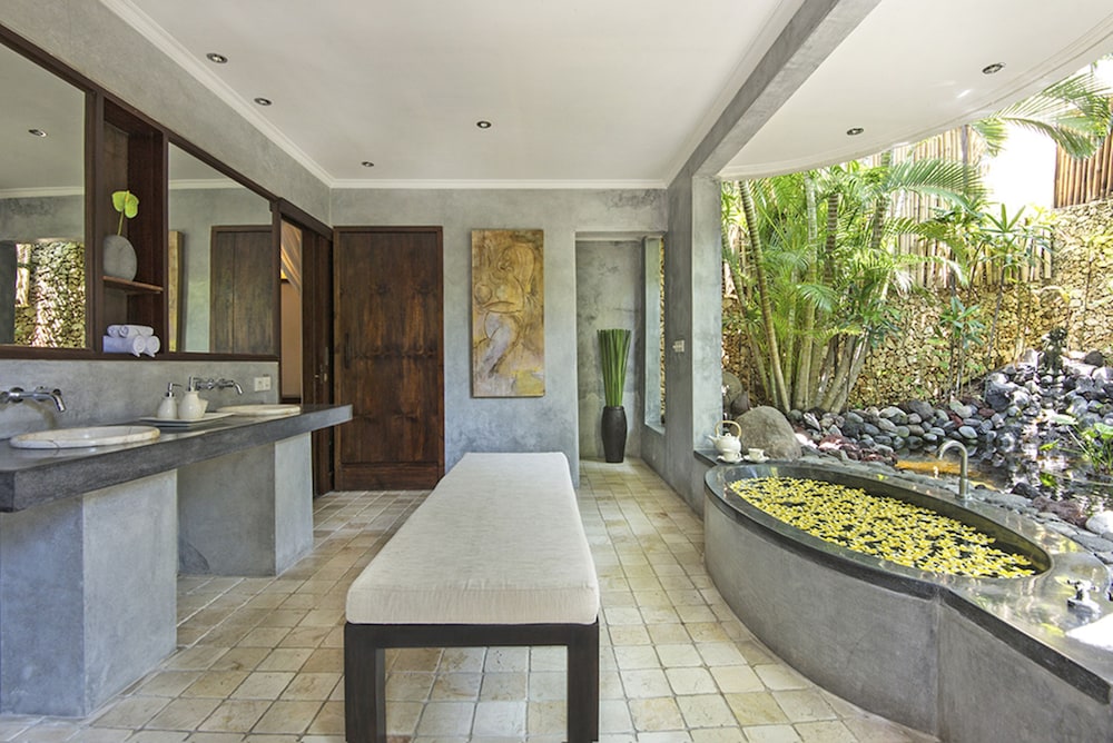 Villa Kubu 9/50