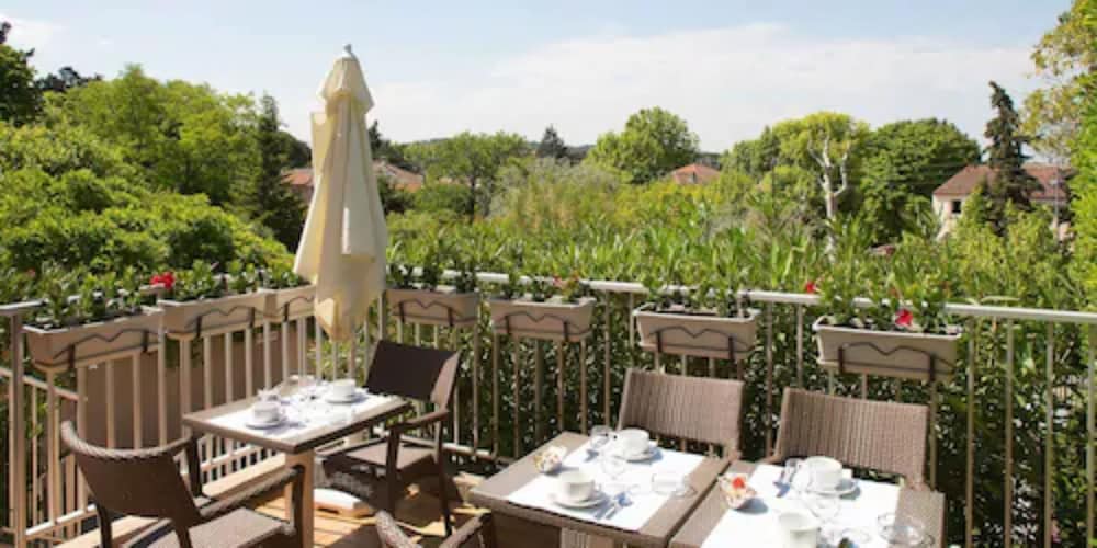 HOTEL LE MOZART 31/34