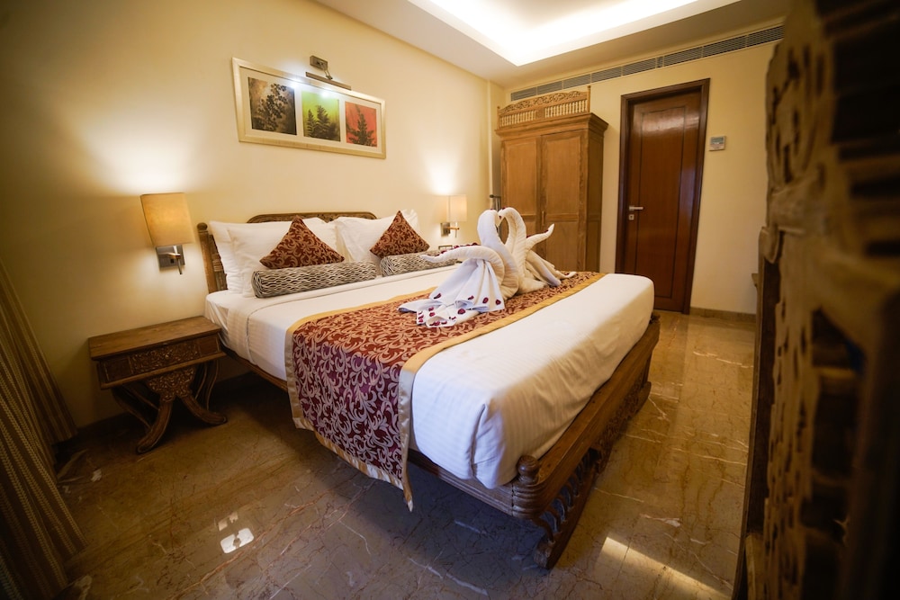 Evershine Resort & Spa 12/69