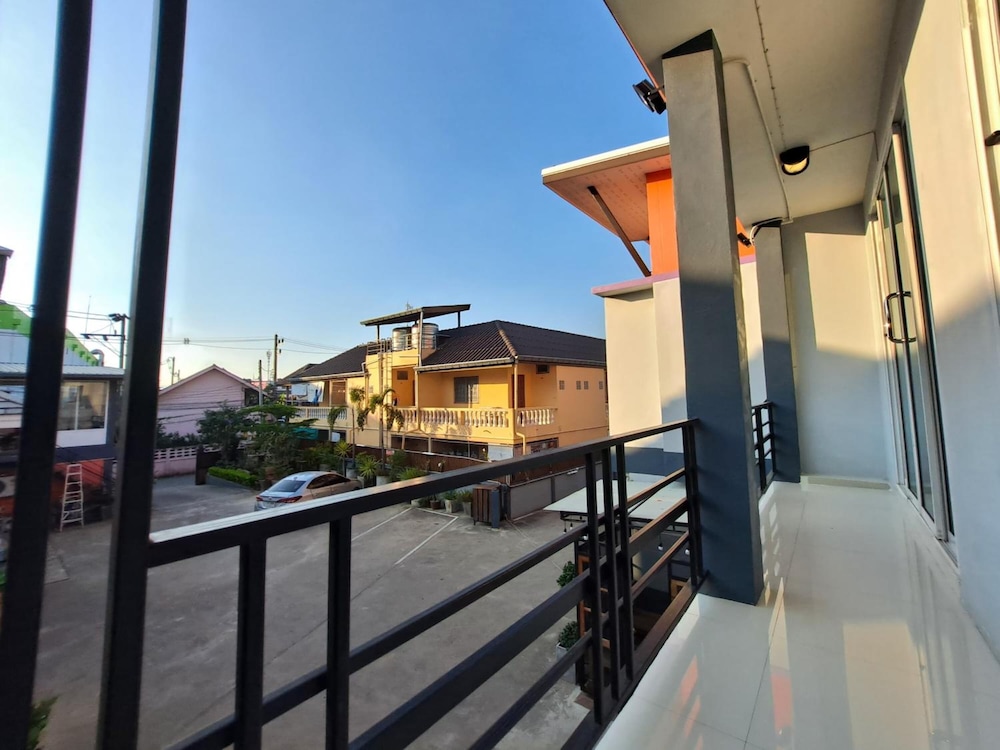 Graphic House At Chiang Rai 10/50