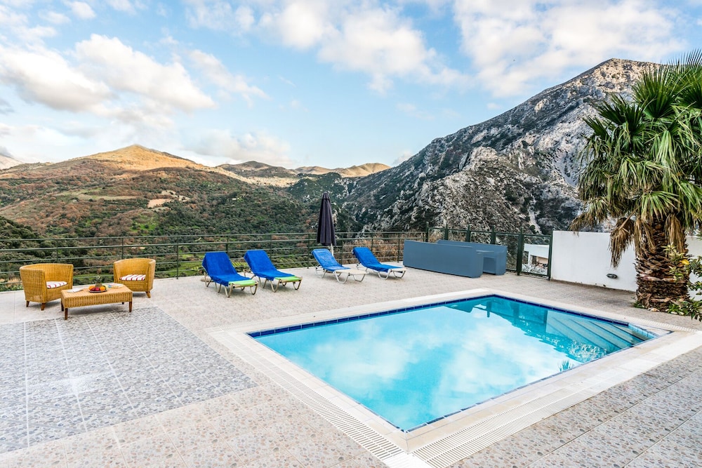 Villa Frati Gorge 40/50