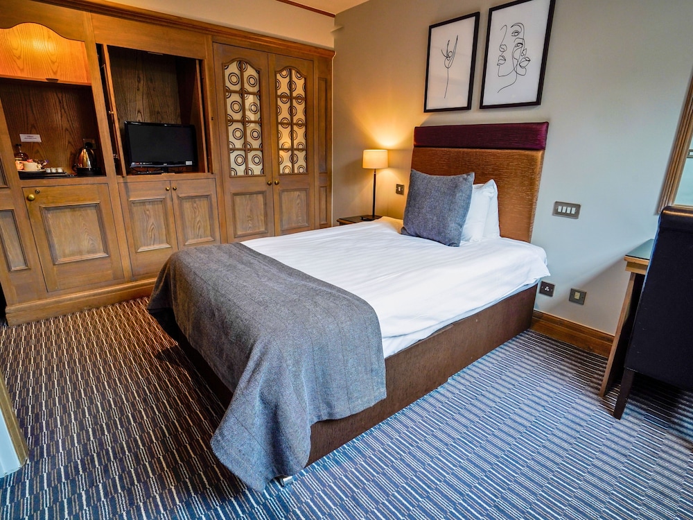 Villiers Hotel Buckingham 10/47