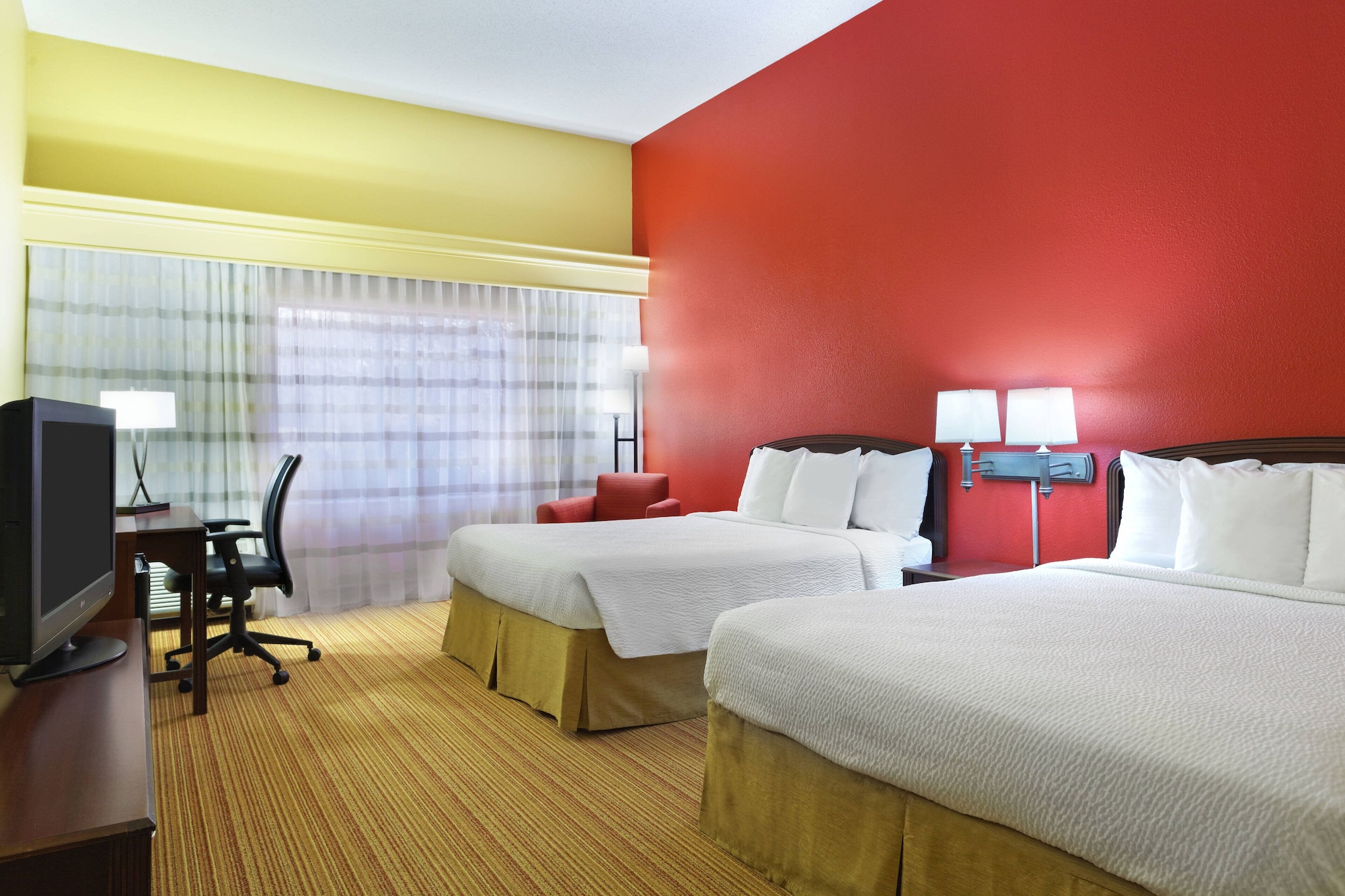 room, 2 queen beds