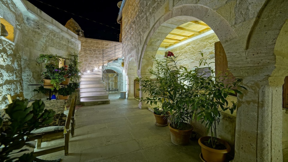 Safran Cave Hotel 23/50