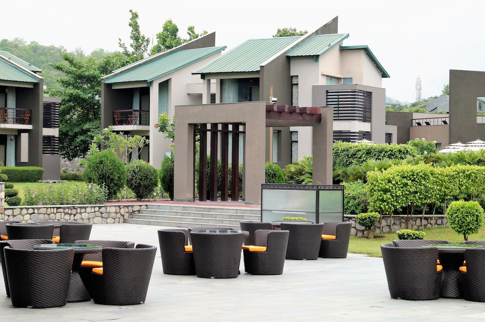 Namah Resort Jim Corbett, a member of Radisson Individuals 5/50