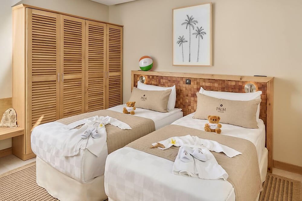 Palm Hotel And Spa 23/75
