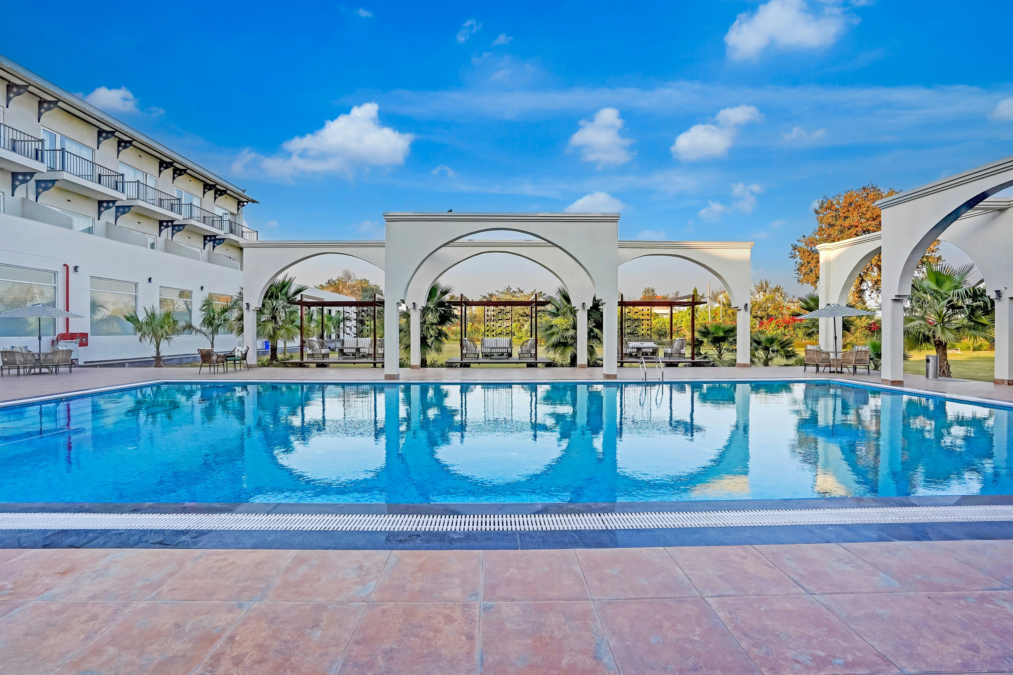 Sunday Resort & Spa Manesar Gurugram 49/51