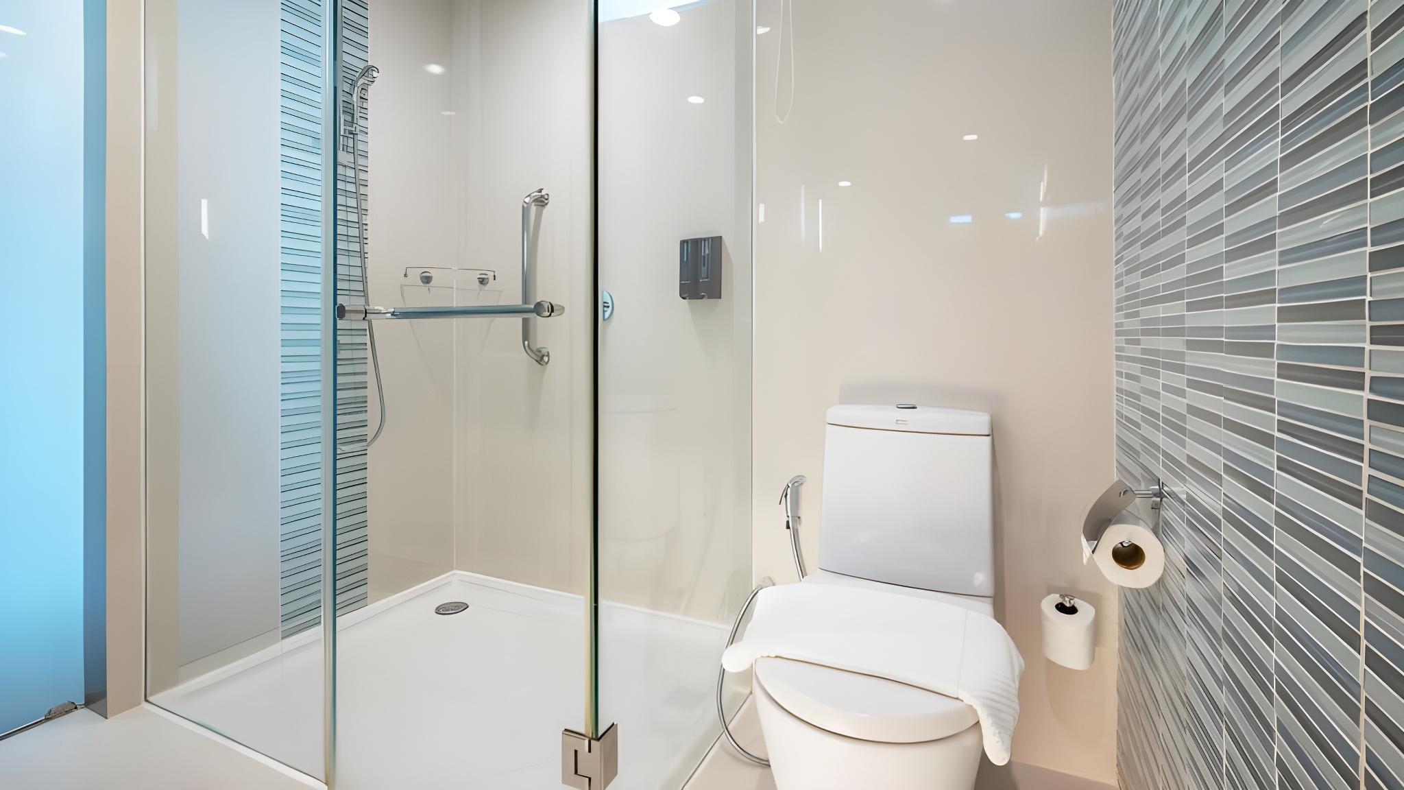 Pool, Deluxe, Single Bed