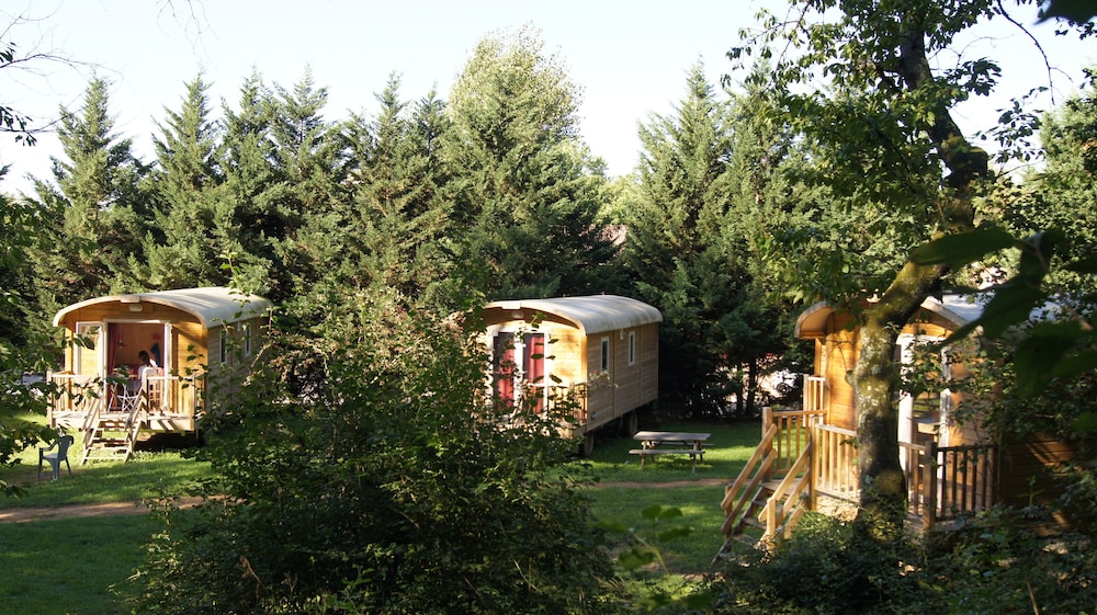 Camping de Lyon 41/50