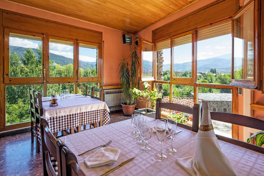 Hotel Restaurante La Glorieta 43/56