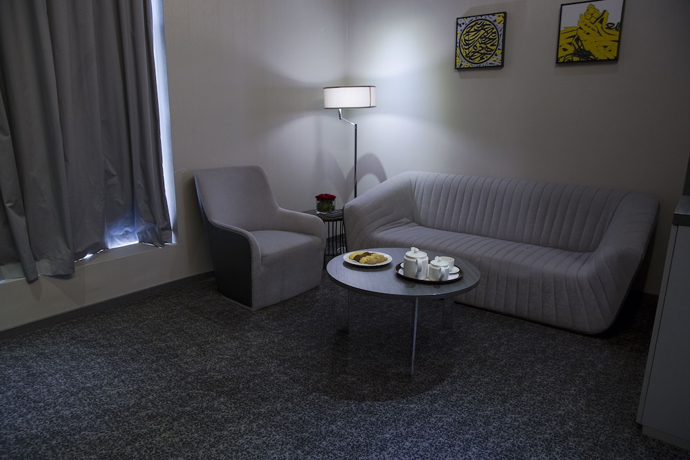 فندق التنفيذيين(Executives Hotel - KAFD) 33/57