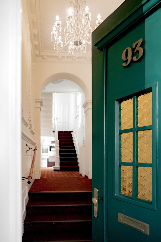 Hotel Villa Oberkassel 20/38