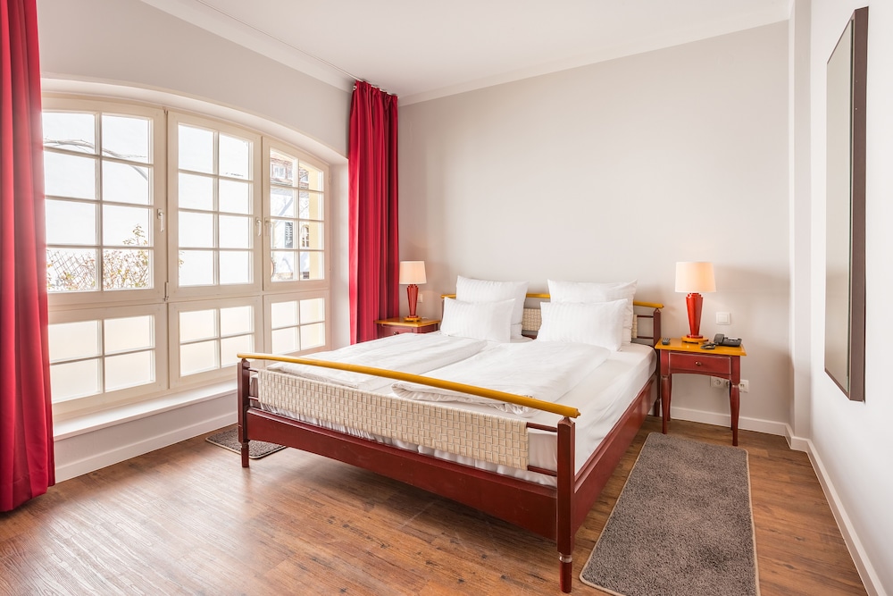 Halbersbacher. Hotel Annaberg 7/50