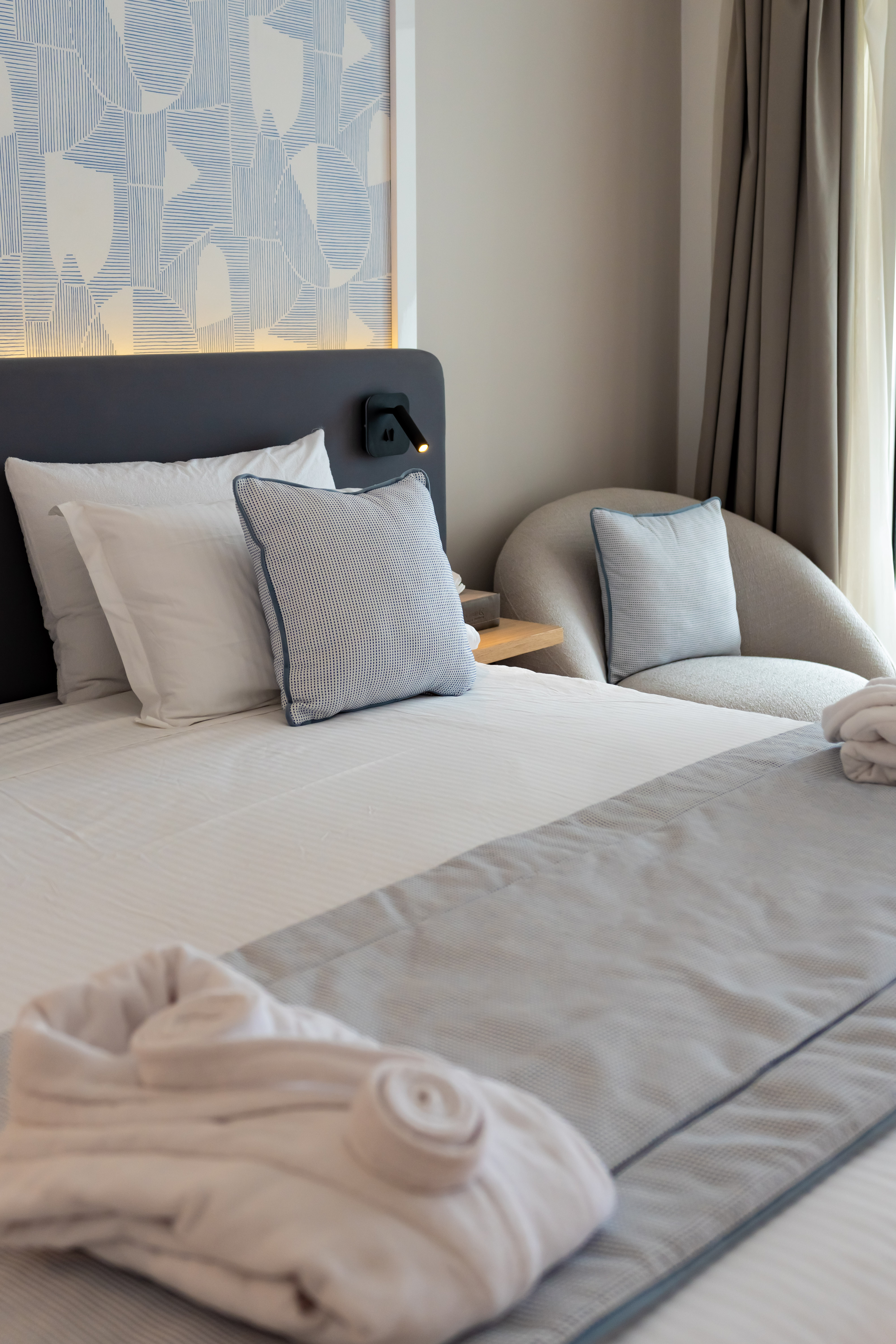 Premium Double Room Pool & Sea View 2+1