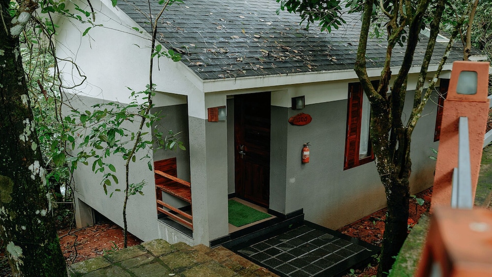 WAYANAD SILVERWOODS RESORT 4/55